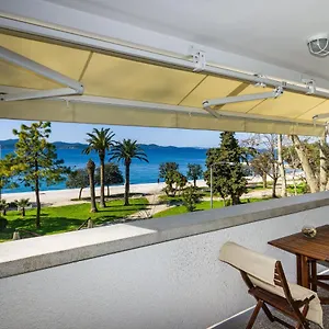 https://cvijeta-zadar-old-town-apartment-with-seaview.hotelinzadar.com
