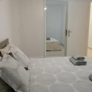 https://1-bedroom-playa-de-la-americas.in-canary-islands.com